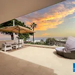 Feriehus Calalunga Pietragrande - Exclusive Shoreline Haven *