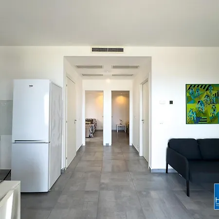 Calalunga Pietragrande - Exclusive Shoreline Haven *