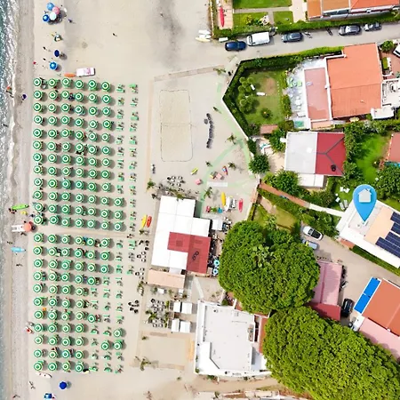 Calalunga Pietragrande - Exclusive Shoreline Haven * Montepaone Lido