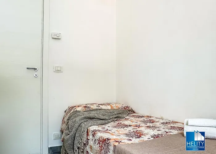 Semesterbostad Calalunga Pietragrande - Exclusive Shoreline Haven