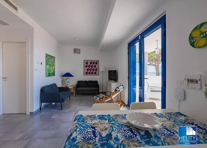 Calalunga Pietragrande - Exclusive Shoreline Haven