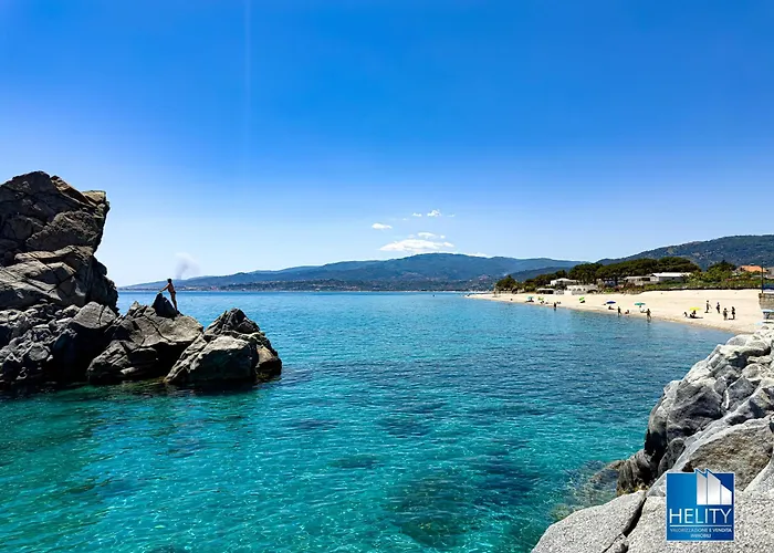 Calalunga Pietragrande - Exclusive Shoreline Haven * Montepaone Lido