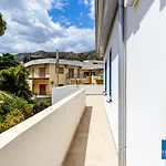 Calalunga Pietragrande - Exclusive Shoreline Haven Ferienhaus *