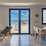 Calalunga Pietragrande - Exclusive Shoreline Haven * Montepaone Lido