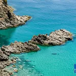 Ferienhaus Calalunga Pietragrande - Exclusive Shoreline Haven *