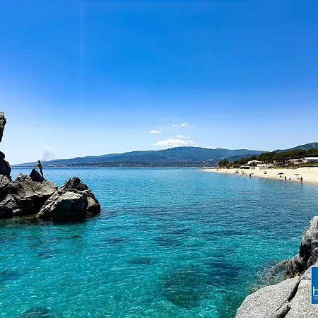 Calalunga Pietragrande - Exclusive Shoreline Haven * Montepaone Lido