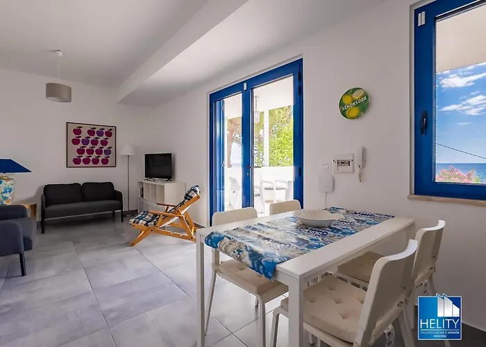 Calalunga Pietragrande - Exclusive Shoreline Haven *